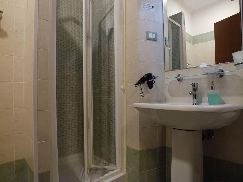 Accommodation Delia Рим Экстерьер фото